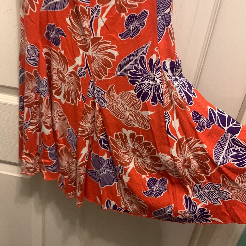 Dress - Picture 3 of 6